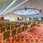 Bera Hotel 4*