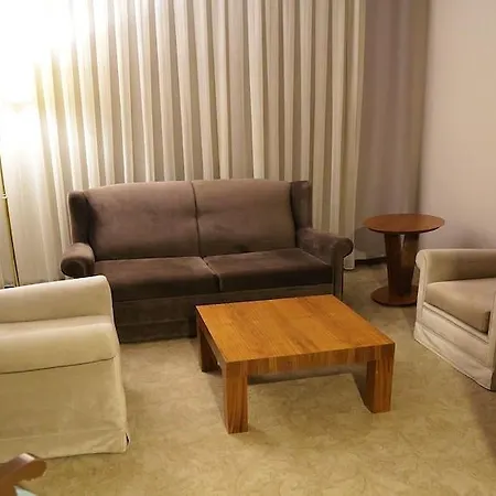 Bera Hotel 4*