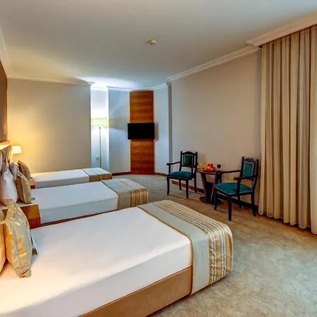 Bera Hotel 4*
