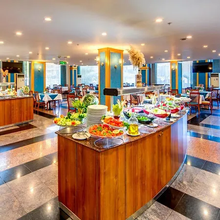 Bera Hotel 4*