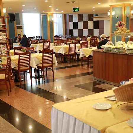 Bera Hotel 4*