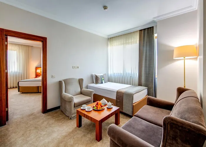 科尼亚贝拉酒店 4* 科尼亚